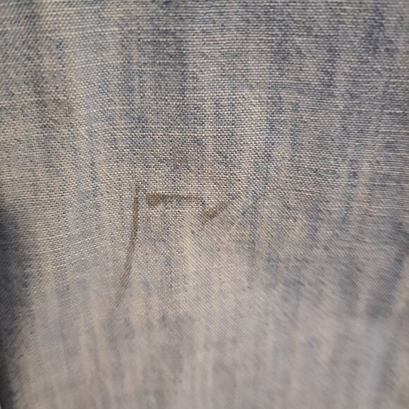 Oldy Navy Button Down Light Denim/Cotton Shirt - Picture 6 of 7